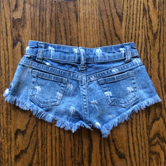 Jean shorts - Picture 2 of 3
